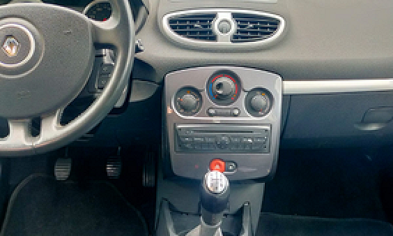 Renault Clio Sportou...