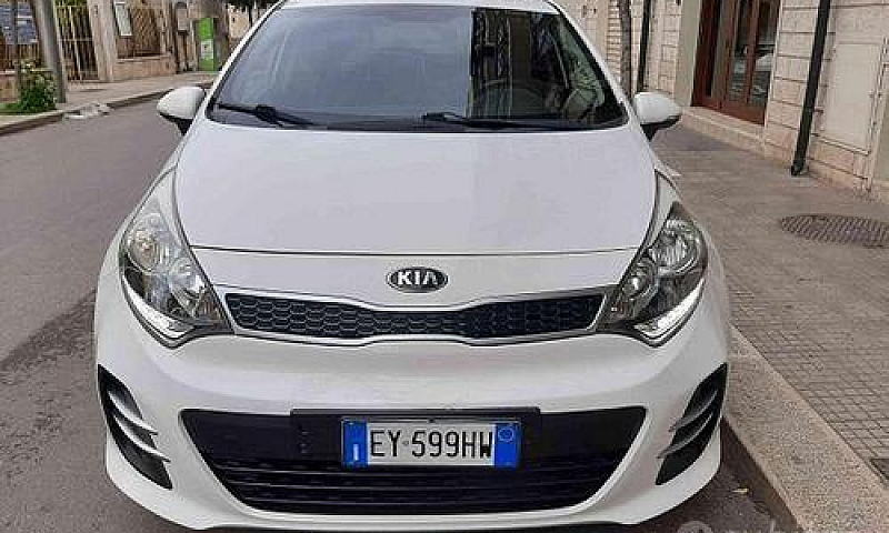 Kia Rio 1.1 Crdi 75C...