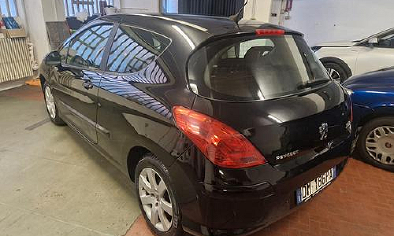 Peugeot 308 1.6 Hdi ...