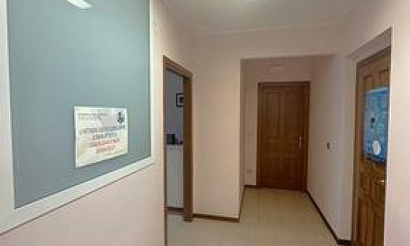 Via Crispi - 126 Mq ...