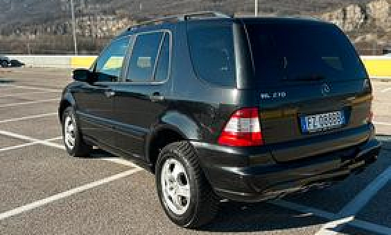 Mercedes Ml270...