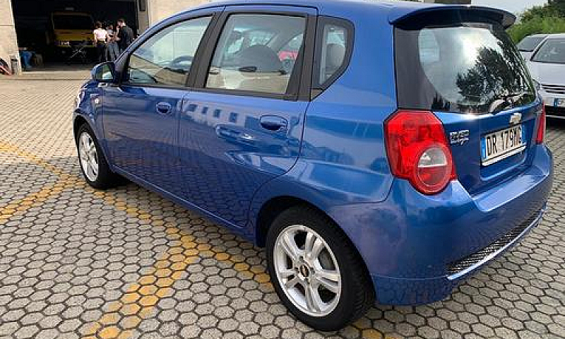 Chevrolet Aveo 1.2 5...