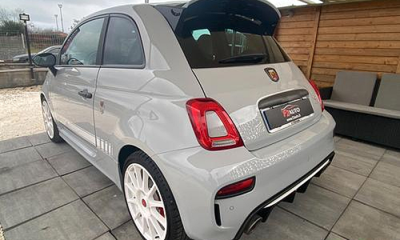 Abarth 695 Esseesse ...