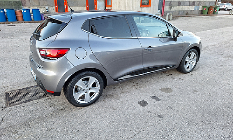 Renault Clio...