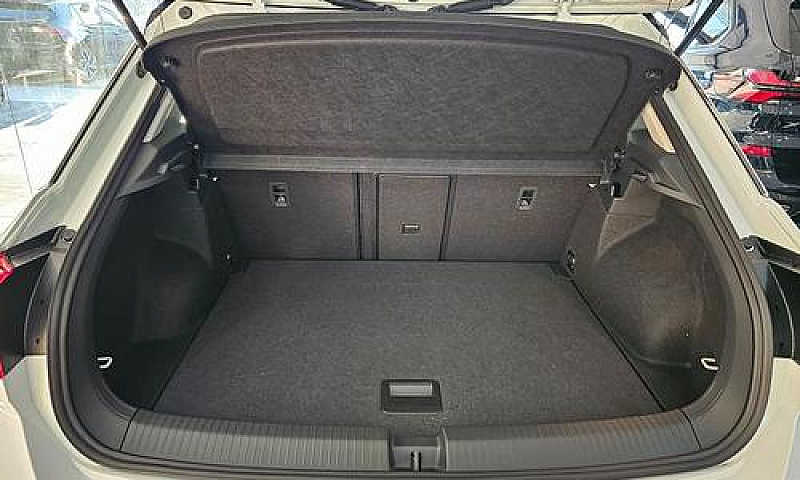 Volkswagen T-Roc 2.0...