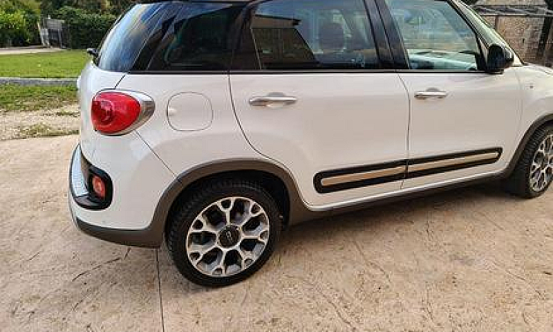 Fiat 500L...