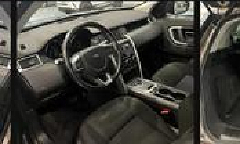 Land Rover Discovery...