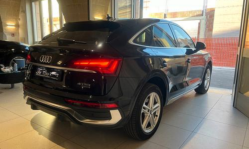 Audi Q5 Sportback 40...
