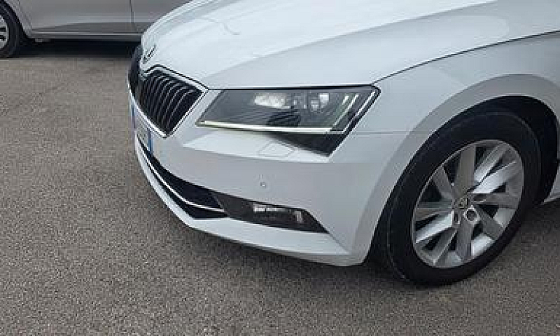 Skoda Superb 1.6 Tdi...