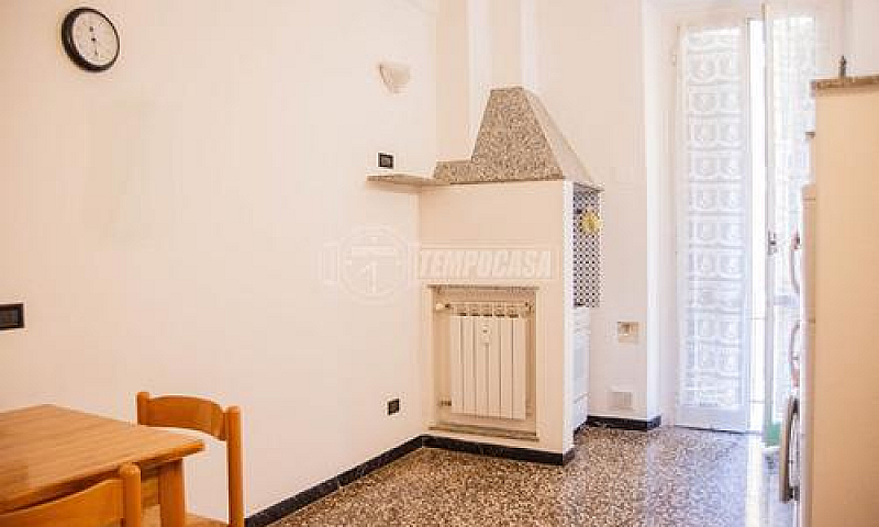3 Locali In Buone Co...