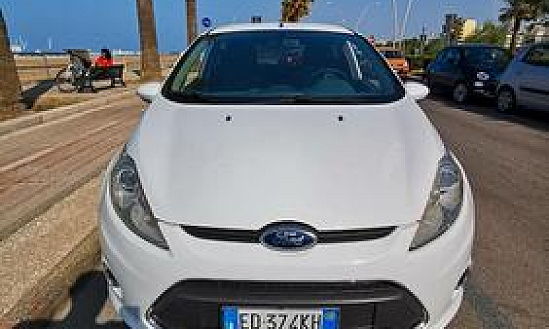 Ford Fiesta 1.4 5P. ...