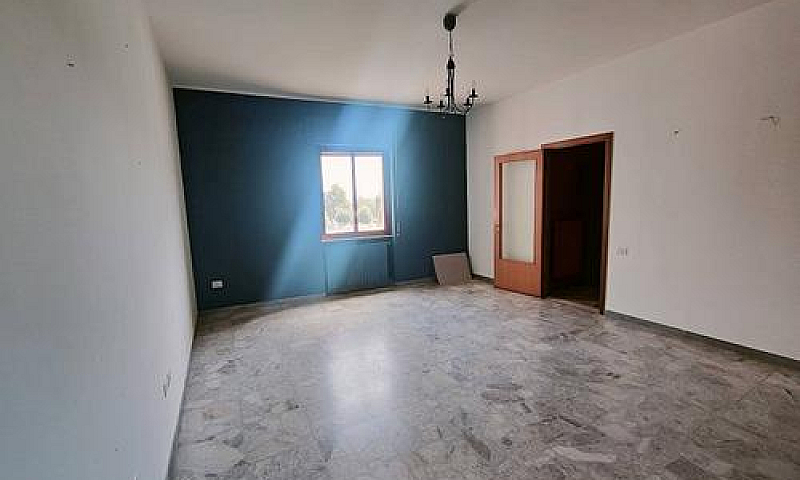 Appartamento In Zona...
