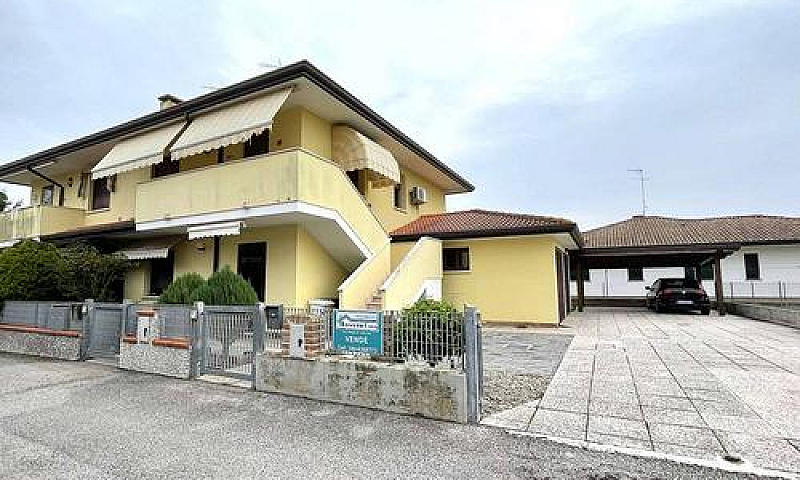 Appartamento Arredat...