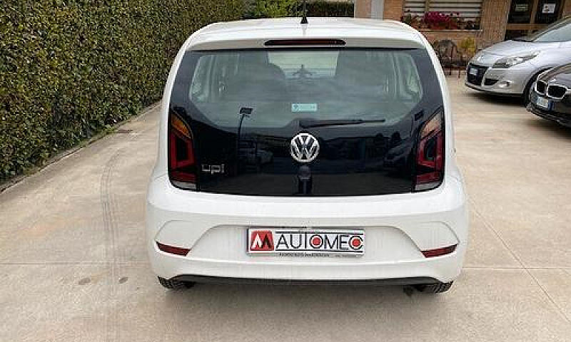 Volkswagen Up! 1.0 5...