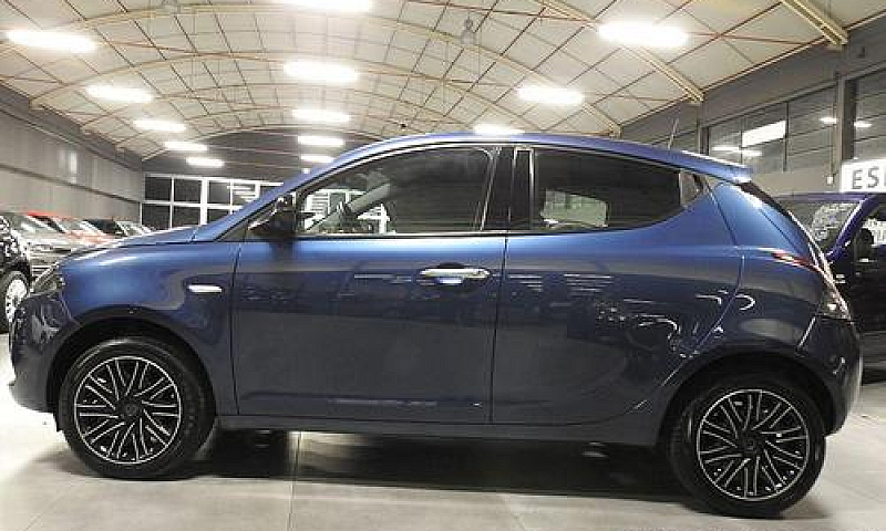 Lancia - Ypsilon - 1...
