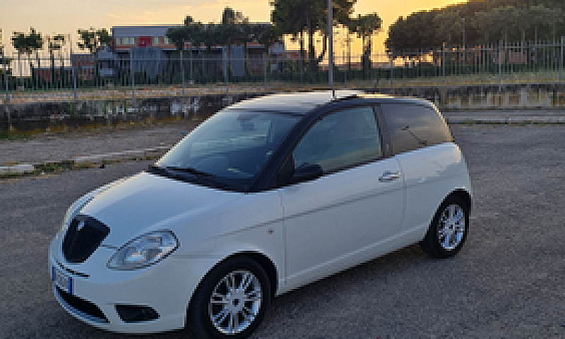 Lancia Y 1.3Cc Multi...
