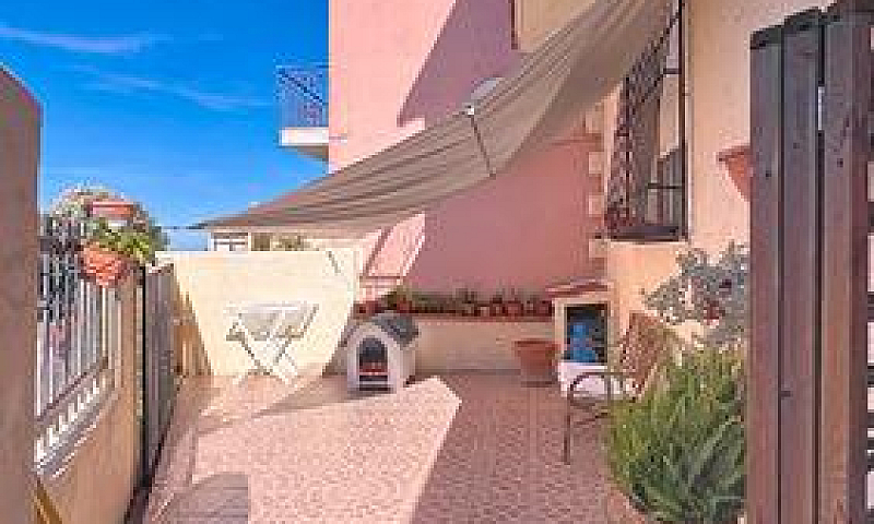 Casa Bifamiliare Ind...