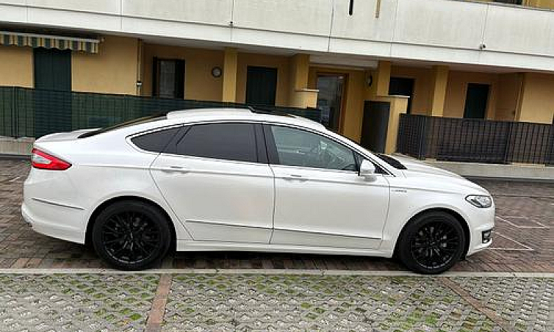 Ford Mondeo Hybrid V...