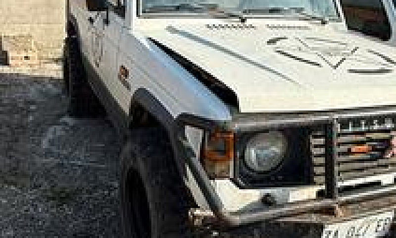 Mitsubishi Pajero...