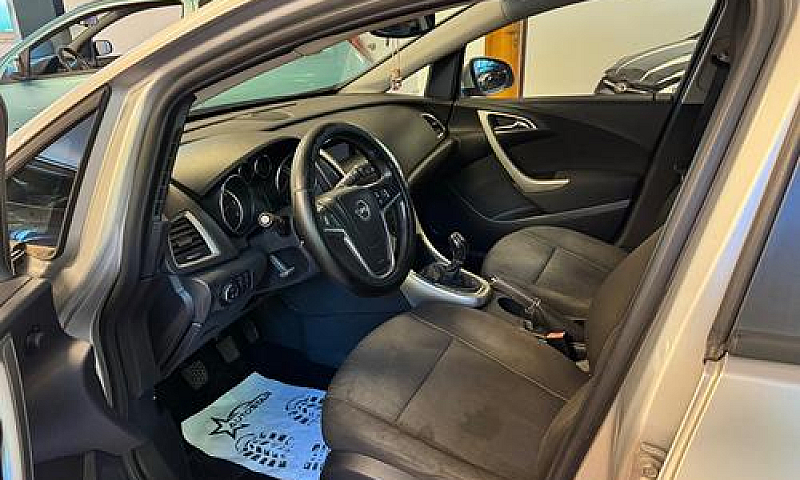 Opel Astra 1.7 Cdti ...
