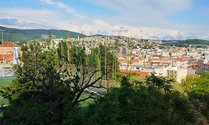 Appartamento Trieste...