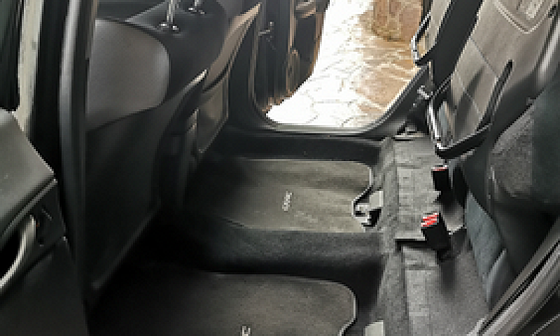 Honda Civic 1.8 I-Vt...