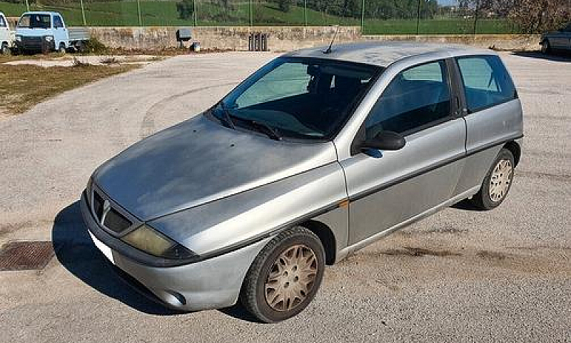 Lancia Y 1.2I Cat El...
