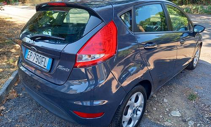 Ford Fiesta 1.4 93Cv...