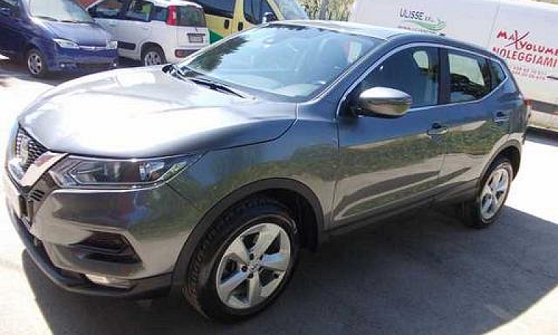 Nissan Qashqai 1.5 D...