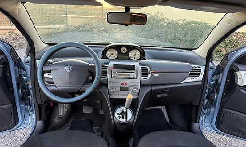Lancia Ypsilon 1.3 M...