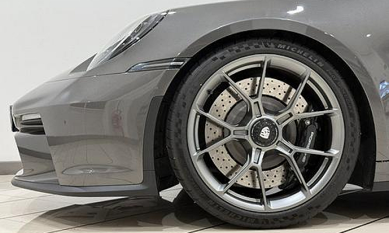 Porsche 911 Gt3 Tour...