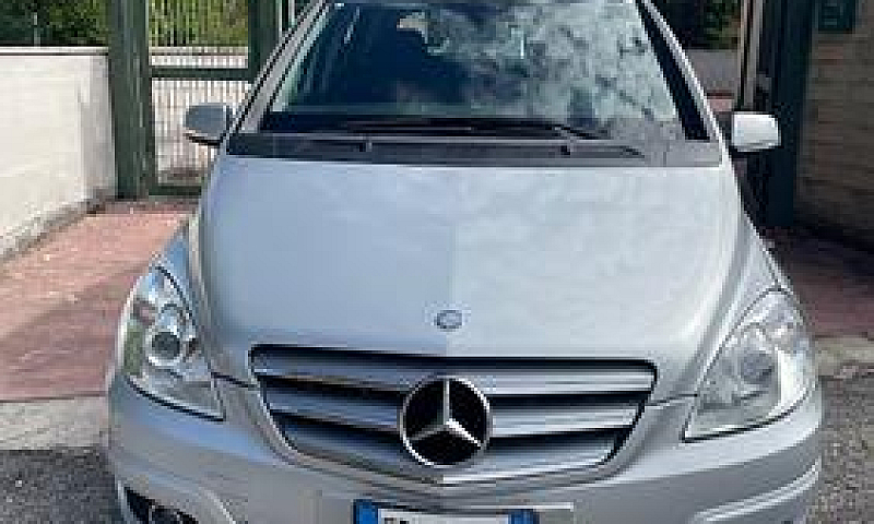 Mercedes Classe B...