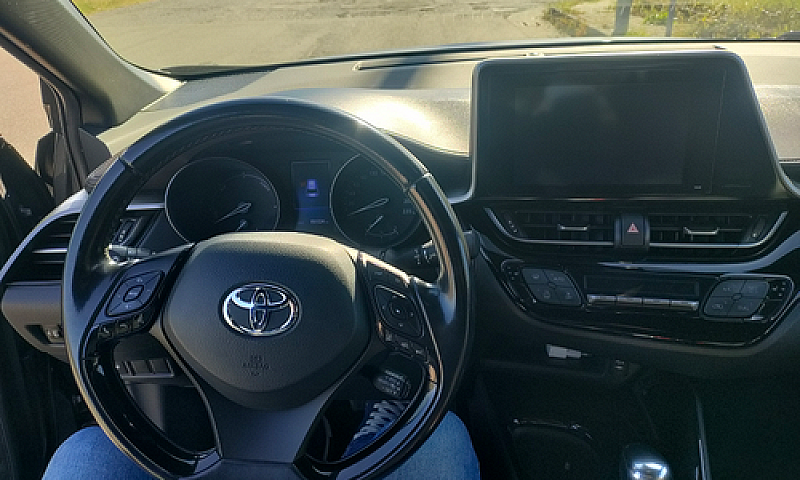 Toyota C-Hr 1.8 Hybr...