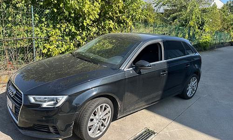 Audi A3 Sedan 1.6 Td...