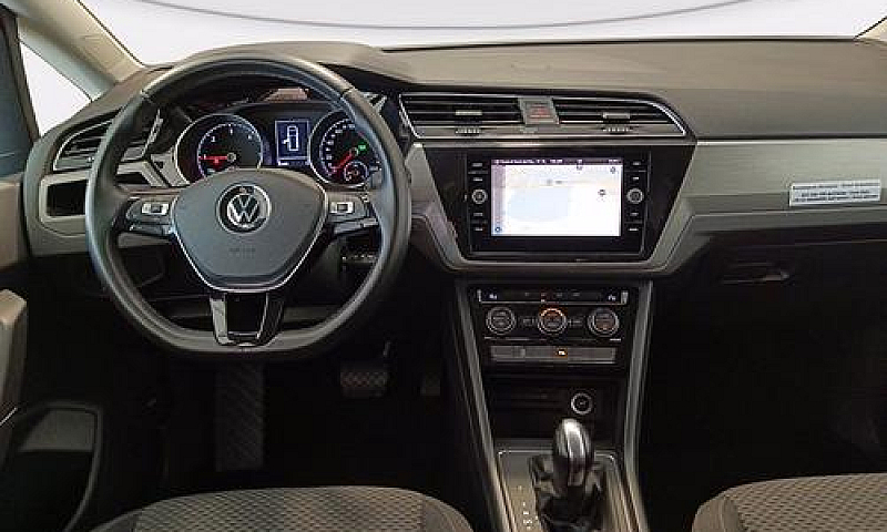 Volkswagen Touran 2....