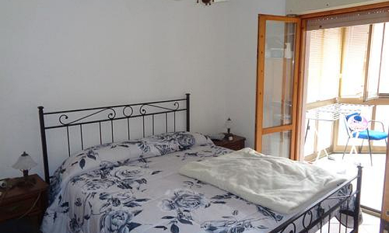 Trilocale Con Due Te...
