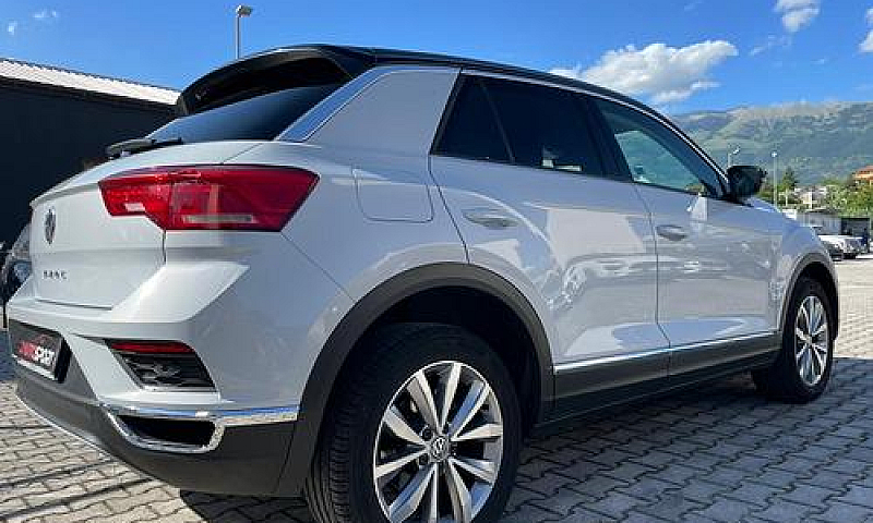 Volkswagen T-Roc 1.5...