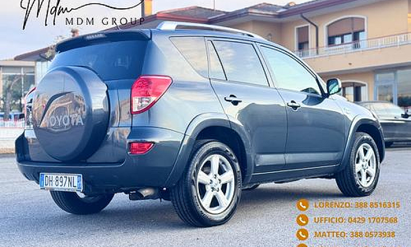 Toyota Rav4 2.2 D-4D...