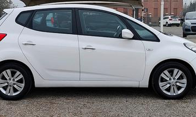 Hyundai Ix20 1.4 Crd...