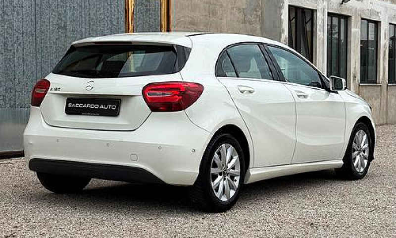 Mercedes A 180 D Exe...