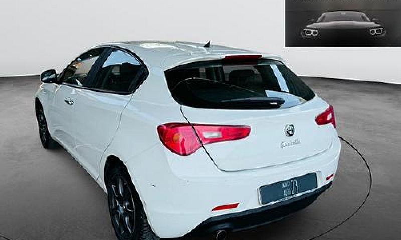 Alfa Romeo Giulietta...