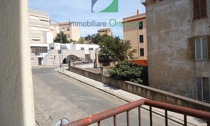 Appartamento Via Ven...