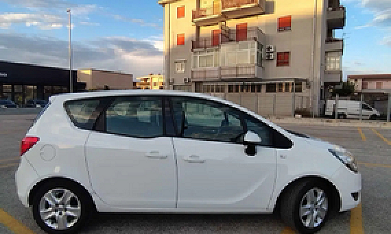 Opel Meriva 1.4 Turb...