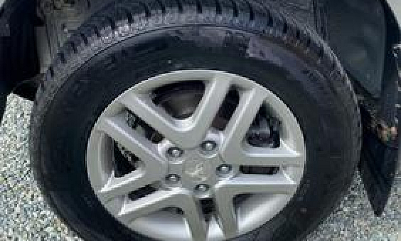 Mitsubishi Pajero Pi...