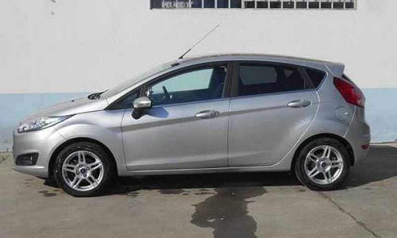 Ford Fiesta 1.0 80Cv...