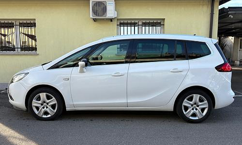 Opel Zafira 2.0 Cdti...
