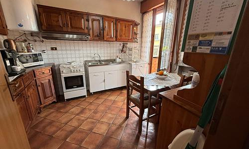 Sala Baganza Centro ...