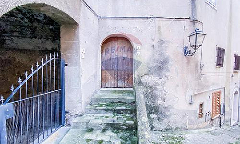 Stabile/Palazzo - Ce...