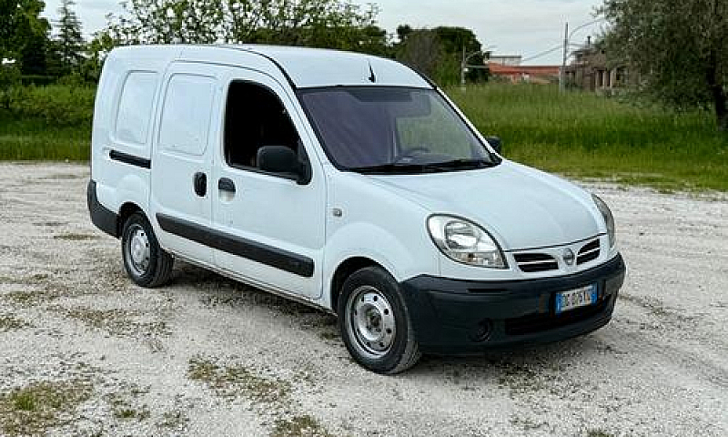 Furgone Nissan 1.5 D...