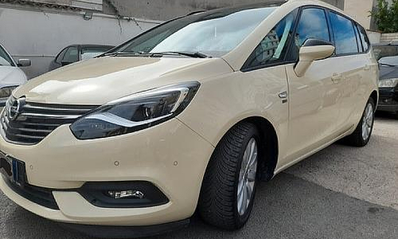 Opel Zafira 2.0 Cdti...